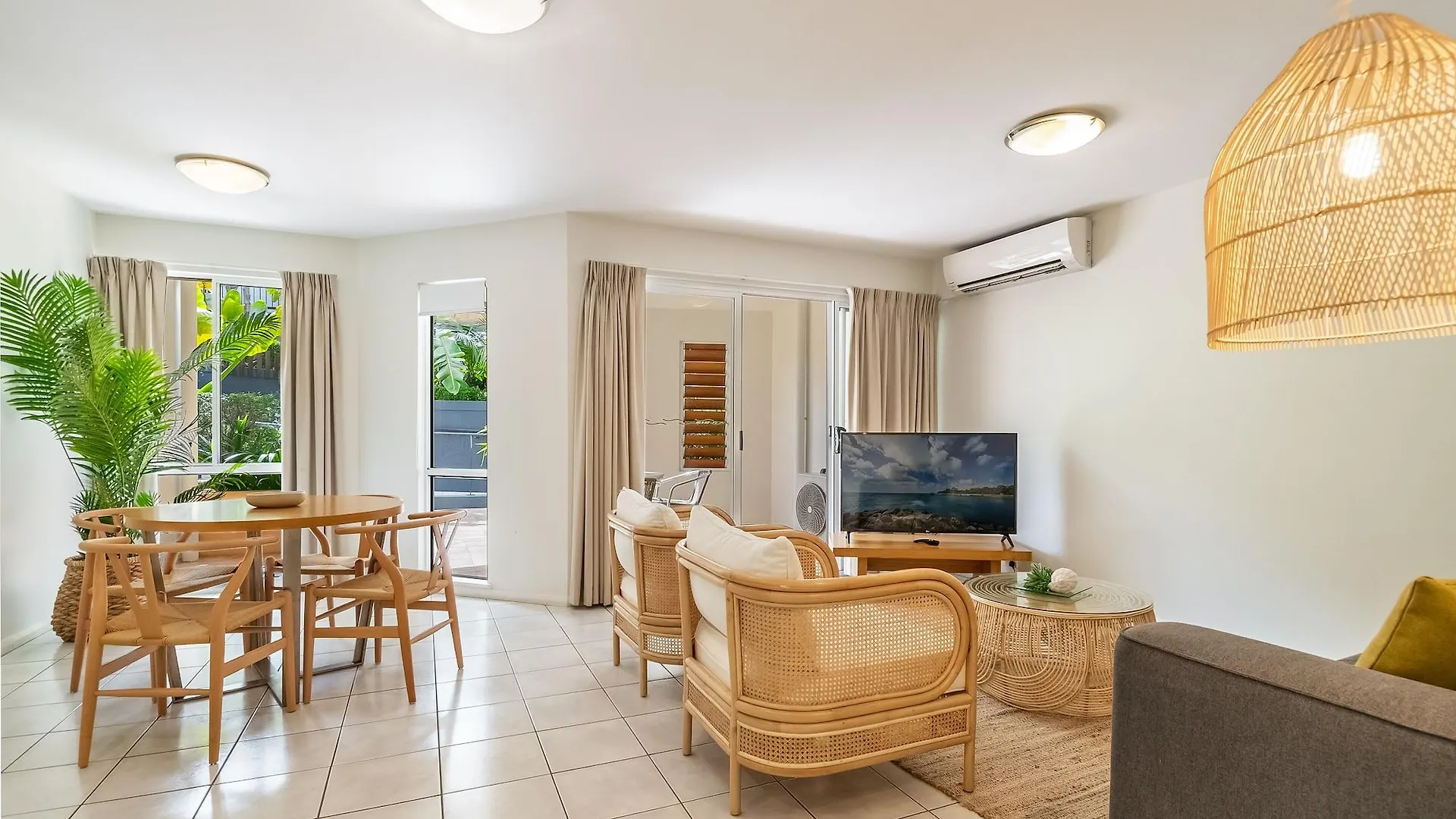 Eco Beach Resort Byron Bay Australia